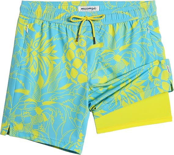 Quick-drying shorts with inner lining and shark-print design